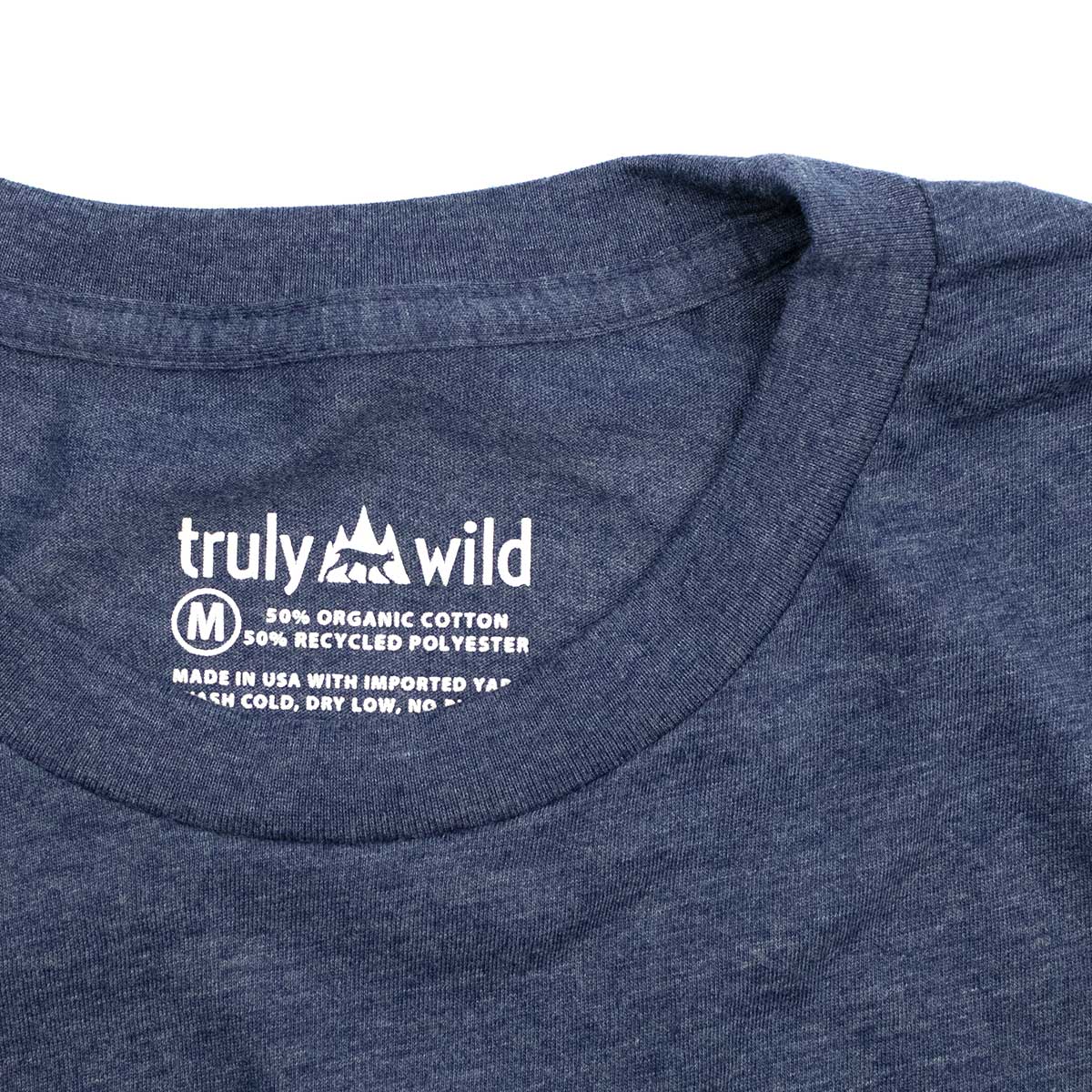 Threadless Nature Whale T-Shirt's Code & Price - RblxTrade